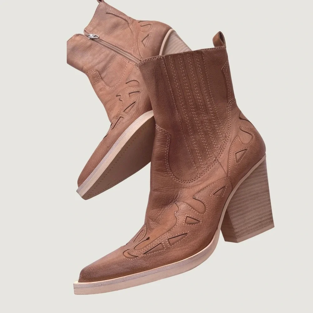 Dolce Vita  Ramson Brown Leather Western Ankle Boots  10 Cowgirl  Boho Festival